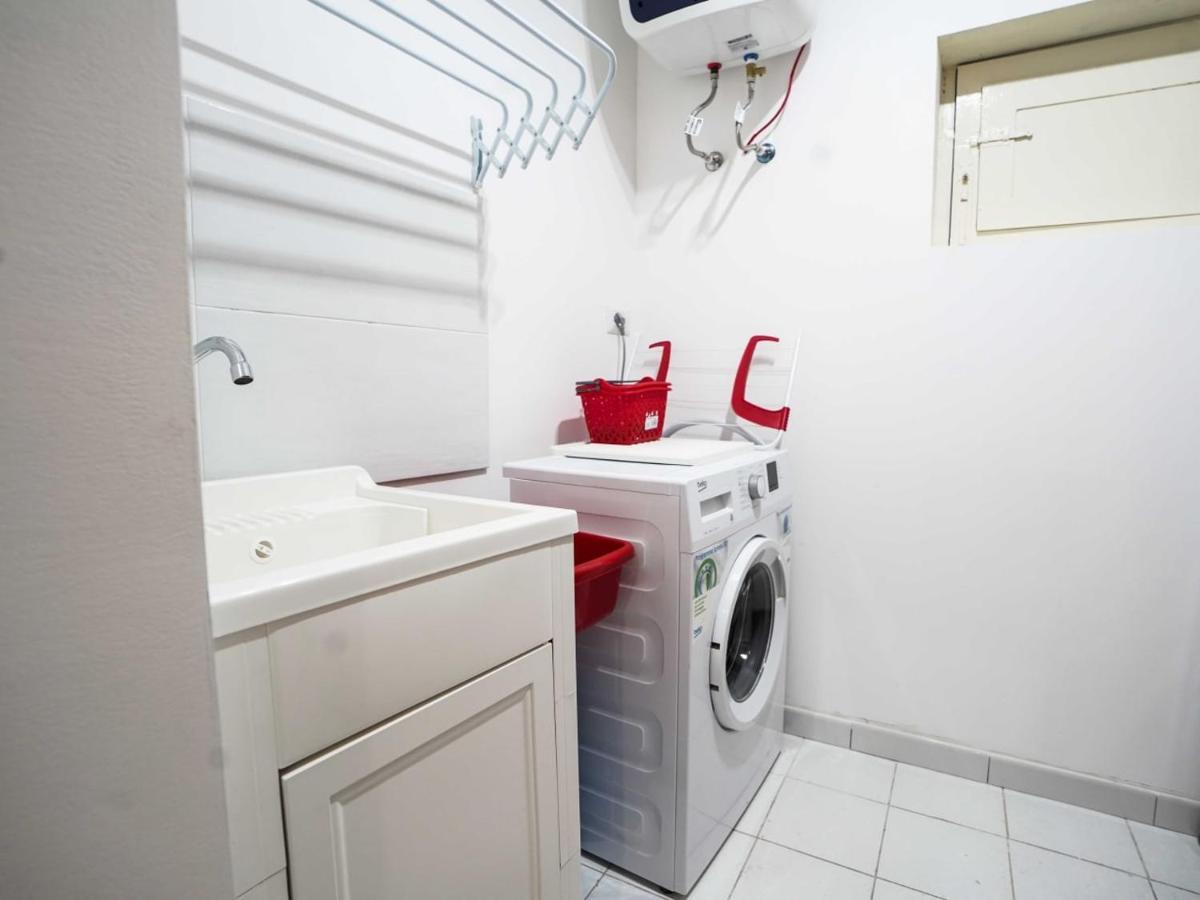 Appartamento Catania Centro Luaran gambar
